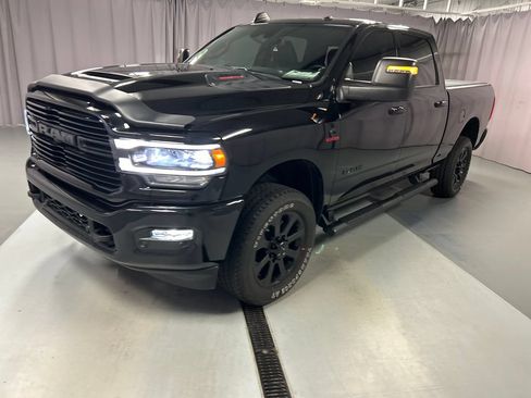 Used 2024 RAM 2500 Laramie w/ Night Edition AWD/4WD image 3