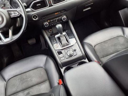 Used 2017 MAZDA CX-5 Touring image 10