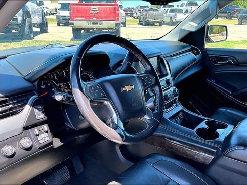 Used 2016 Chevrolet Suburban LT AWD/4WD image 13