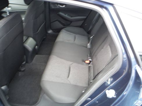 Used 2024 Honda Accord EX image 33