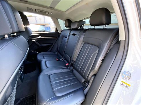Used 2019 Audi Q5 2.0T Premium w/ Convenience Package AWD/4WD image 29