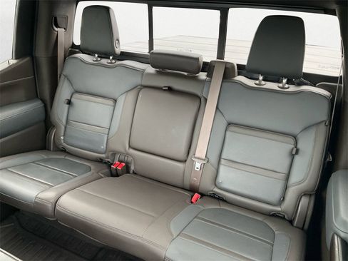 Used 2020 GMC Sierra 1500 Denali w/ Denali Ultimate Package image 9