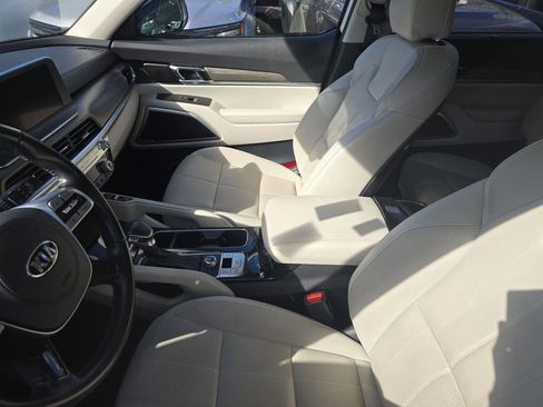 Used 2021 Kia Telluride EX image 13