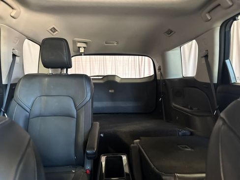 Used 2022 Nissan Pathfinder SL w/ SL Premium Package FWD image 23