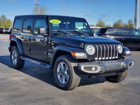 Used 2022 Jeep Wrangler Unlimited Sahara w/ Cold Weather Group image 2