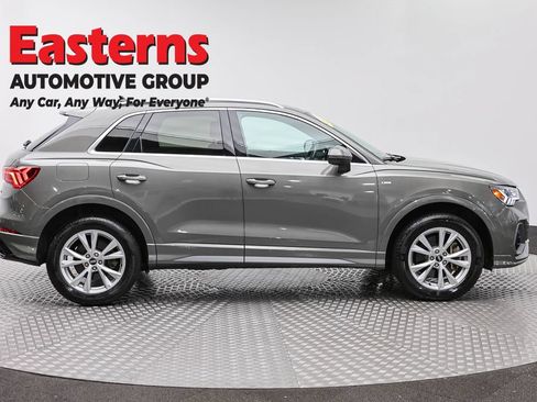 Used 2021 Audi Q3 2.0T Premium Plus AWD/4WD image 4