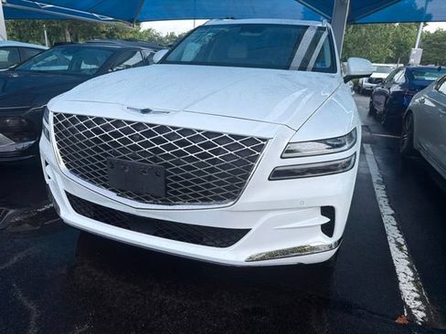 Used 2022 Genesis GV70 2.5T w/ Select Package AWD/4WD image 4