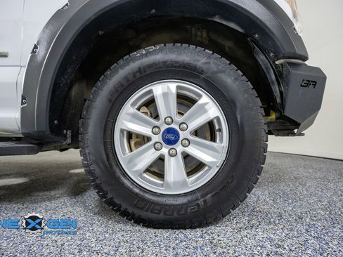 Used 2016 Ford F150 XLT w/ Equipment Group 301A Mid AWD/4WD image 42
