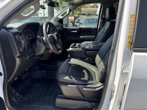 Used 2023 Chevrolet Silverado 3500 W/T w/ WT Convenience Package AWD/4WD image 2