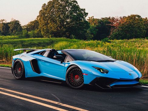 Used 2016 Lamborghini Aventador LP 750-4 Superveloce image 6