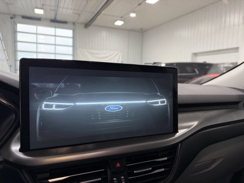 Used 2023 Ford Escape Active w/ Tech Pack #1 image 12