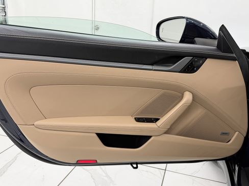 Certified 2021 Porsche 911 Carrera 4S image 24