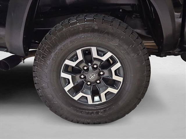 Used 2023 Toyota Tacoma TRD Off-Road AWD/4WD image 19