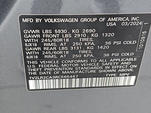Used 2024 Volkswagen Atlas SE AWD/4WD image 35