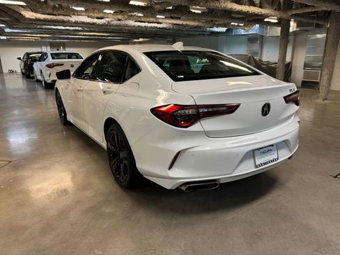 Certified 2022 Acura TLX Technology Package image 9