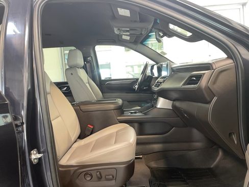 Used 2022 Chevrolet Suburban Z71 w/ Max Trailering Package image 25