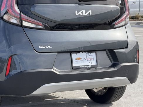 Used 2024 Kia Soul LX w/ Option Group 015 image 6