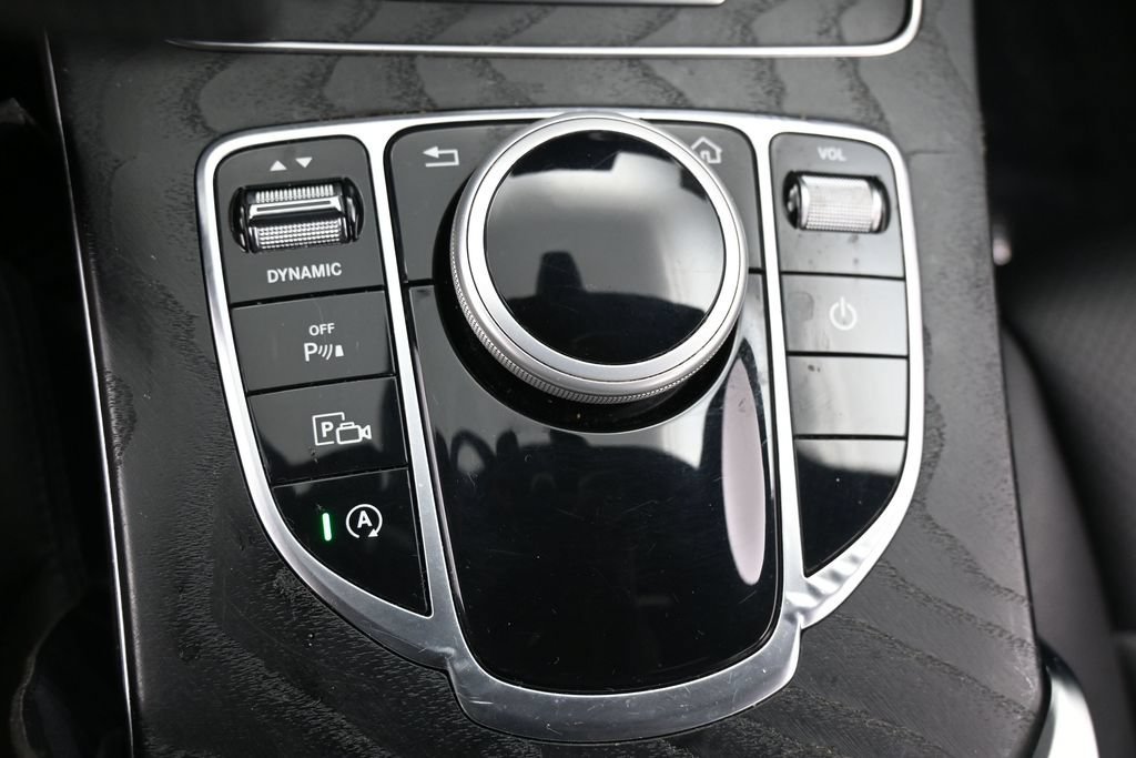 Used 2021 Mercedes-Benz C 300 Sedan image 26