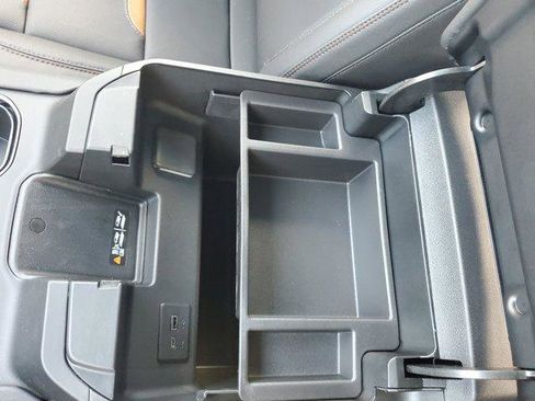 New 2026 GMC Sierra 2500 AT4 image 31