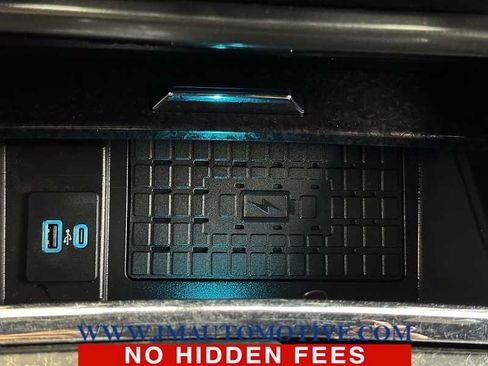 Used 2023 Ford Expedition Limited AWD/4WD image 42