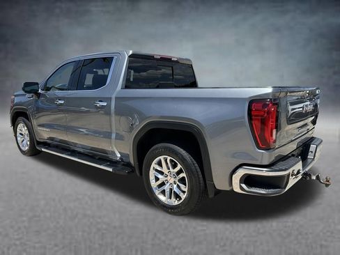 Used 2021 GMC Sierra 1500 SLT w/ SLT Premium Package RWD image 3