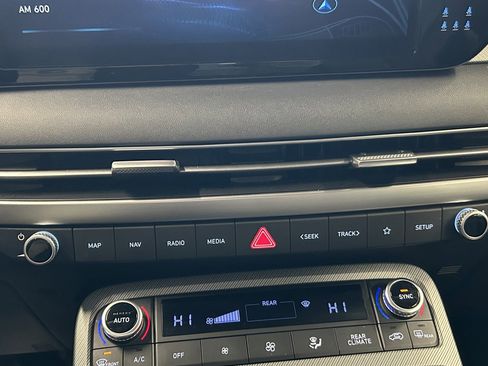 Used 2025 Hyundai Palisade SEL image 30