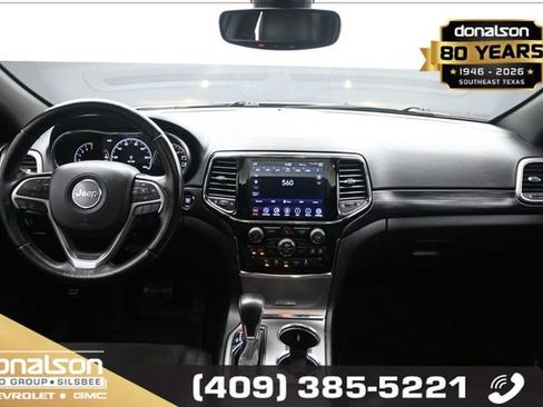 Used 2020 Jeep Grand Cherokee Altitude RWD image 12