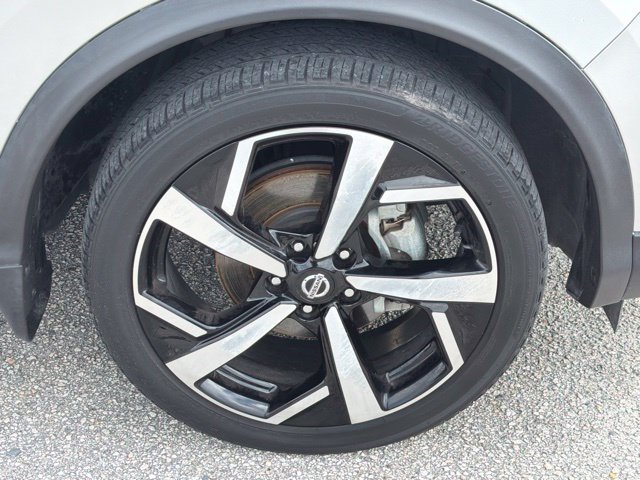 Used 2022 Nissan Rogue Sport SL FWD image 10