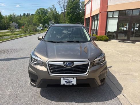 Used 2019 Subaru Forester Premium w/ All-Weather Package AWD/4WD image 2