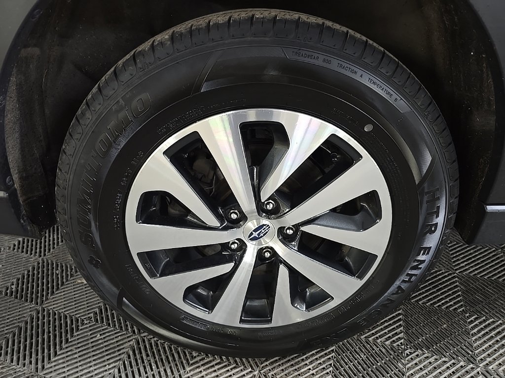 Used 2022 Subaru Outback Premium AWD/4WD image 13