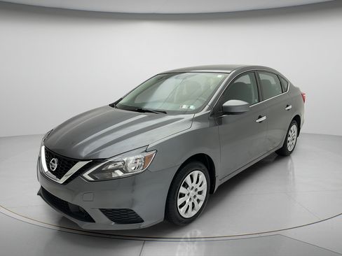 Used 2019 Nissan Sentra S FWD image 3
