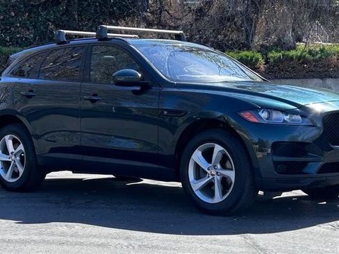 Used 2018 Jaguar F-PACE Premium AWD/4WD image 7