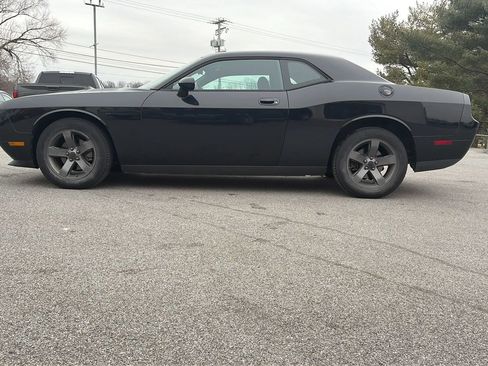 Used 2009 Dodge Challenger SE image 20
