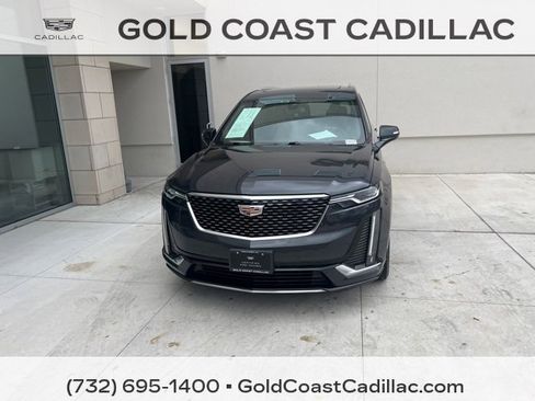 Certified 2022 Cadillac XT6 Premium Luxury image 5