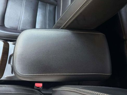 Used 2019 GMC Canyon Denali image 24