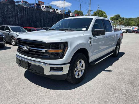 Used 2025 Ford F150 XLT w/ Equipment Group 301A Standard AWD/4WD image 7