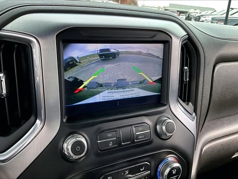 Used 2023 GMC Sierra 3500 SLE w/ SLE Convenience Package image 21