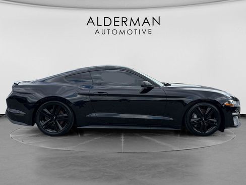 Used 2019 Ford Mustang GT w/ Black Accent Package RWD image 6