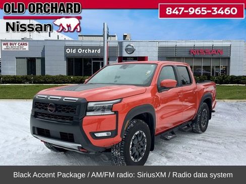 Used 2025 Nissan Frontier PRO-4X w/ Black Accent Package image 1