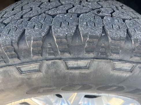 Used 2021 GMC Sierra 2500 Denali w/ Denali Ultimate Package image 12