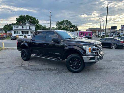 Used 2018 Ford F150 XLT w/ Equipment Group 302A Luxury AWD/4WD image 2