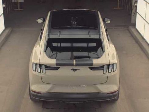 Used 2025 Ford Mustang Mach-E GT image 9