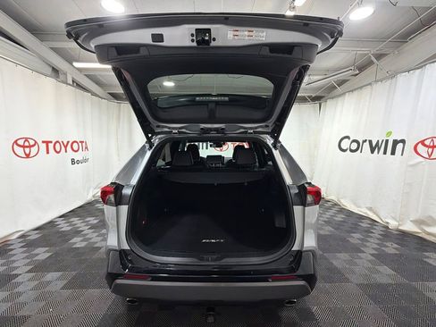 Used 2021 Toyota RAV4 XSE w/ XSE Grade Weather Package AWD/4WD image 17