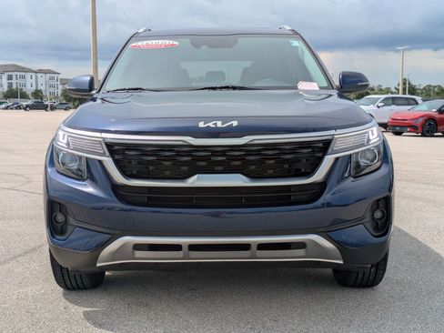 Certified 2022 Kia Seltos EX AWD/4WD image 9