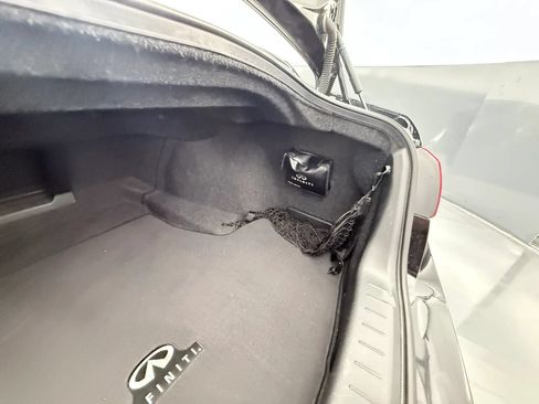 Used 2017 INFINITI Q70 L 3.7 AWD/4WD image 23