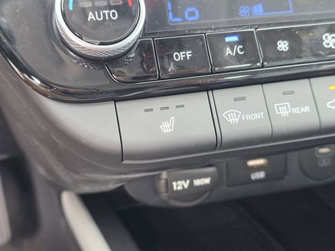 New 2026 Hyundai Elantra Limited image 24