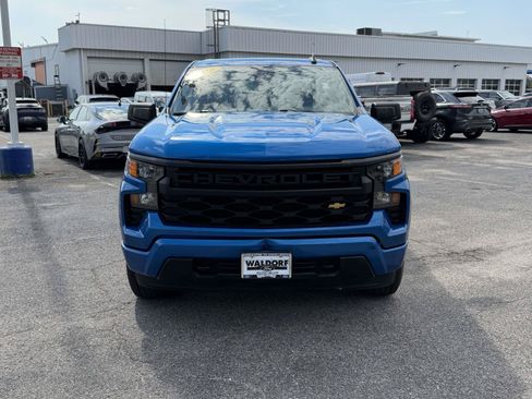 Used 2022 Chevrolet Silverado 1500 Custom AWD/4WD image 6
