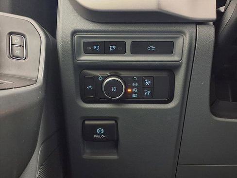 Used 2021 Ford F150 XLT w/ Equipment Group 302A High image 12