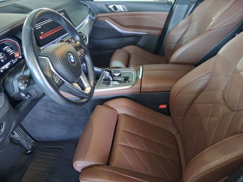 Certified 2023 BMW X5 sDrive40i w/ Premium Package image 4