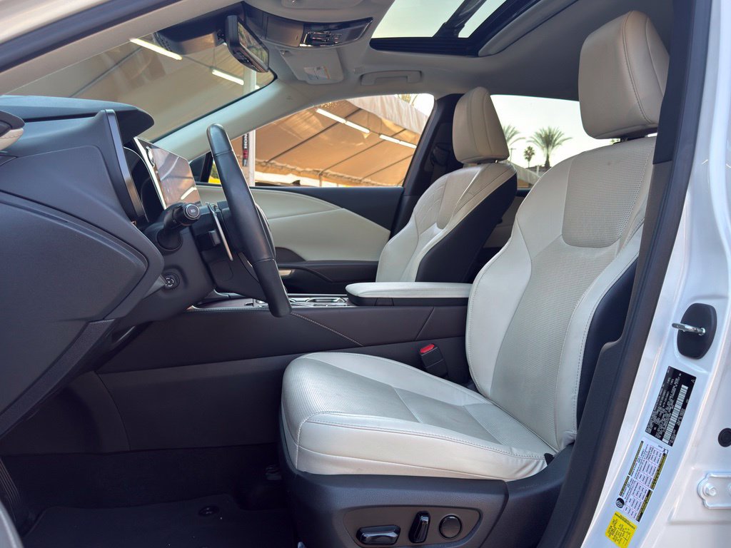 Used 2023 Lexus RX 350 Premium Plus w/ Cold Area Package FWD image 15